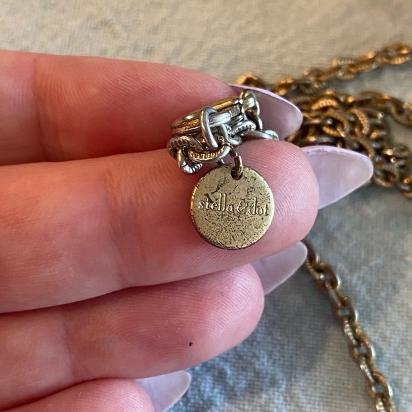 Long statement pendant necklace gold-tone - Picture 5 of 5